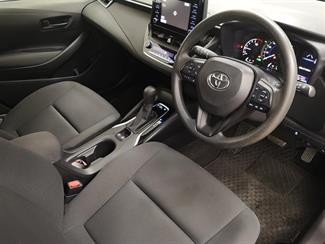 2020 Toyota Corolla - Thumbnail