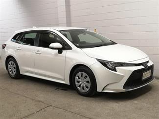 2021 Toyota Corolla - Thumbnail