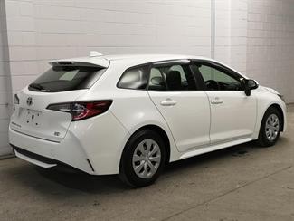 2021 Toyota Corolla - Thumbnail