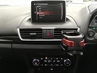 2016 Mazda Axela - Thumbnail