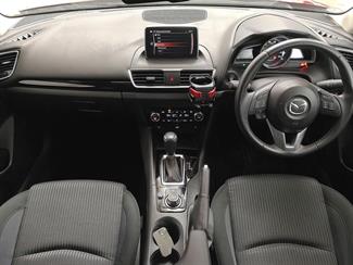 2016 Mazda Axela - Thumbnail