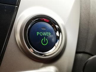 2012 Toyota Prius - Thumbnail