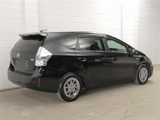 2012 Toyota Prius - Thumbnail