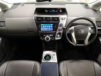 2012 Toyota Prius - Thumbnail