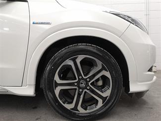2016 Honda Vezel - Thumbnail
