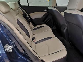 2013 Mazda Axela - Thumbnail
