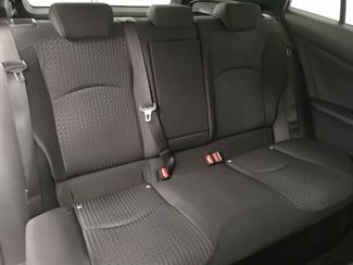 2017 Toyota Prius - Thumbnail