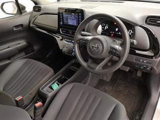 2021 Toyota Aqua - Thumbnail