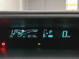 2013 Toyota Aqua - Thumbnail