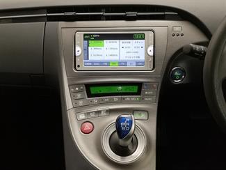 2012 Toyota Prius - Thumbnail