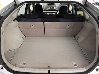 2012 Toyota Prius - Thumbnail