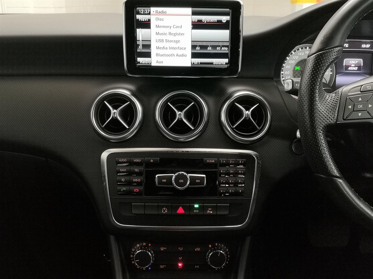 2013 Mercedes-Benz A 180