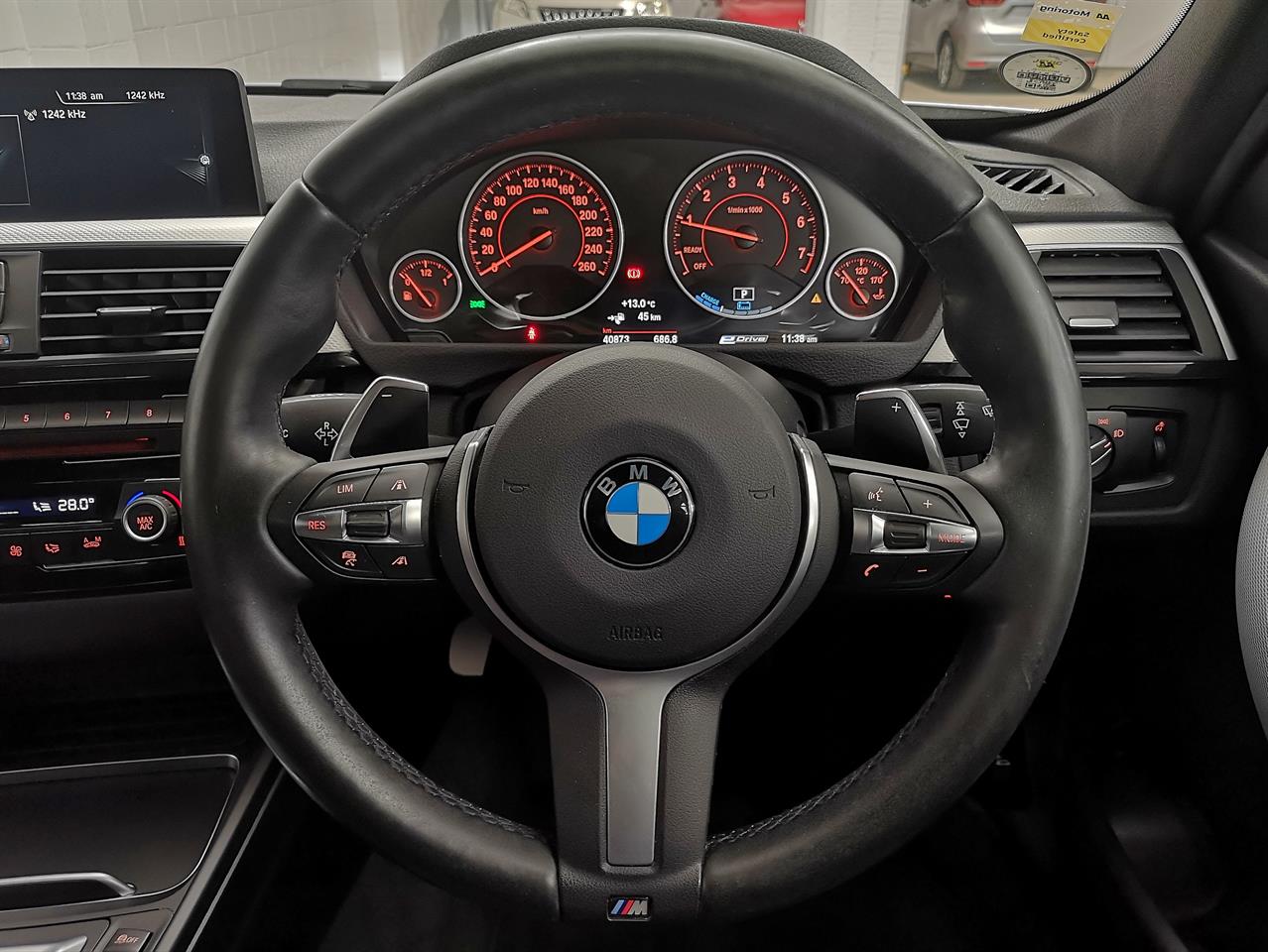 2017 BMW 330e
