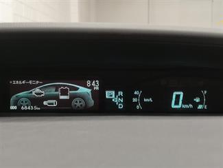 2012 Toyota Prius - Thumbnail