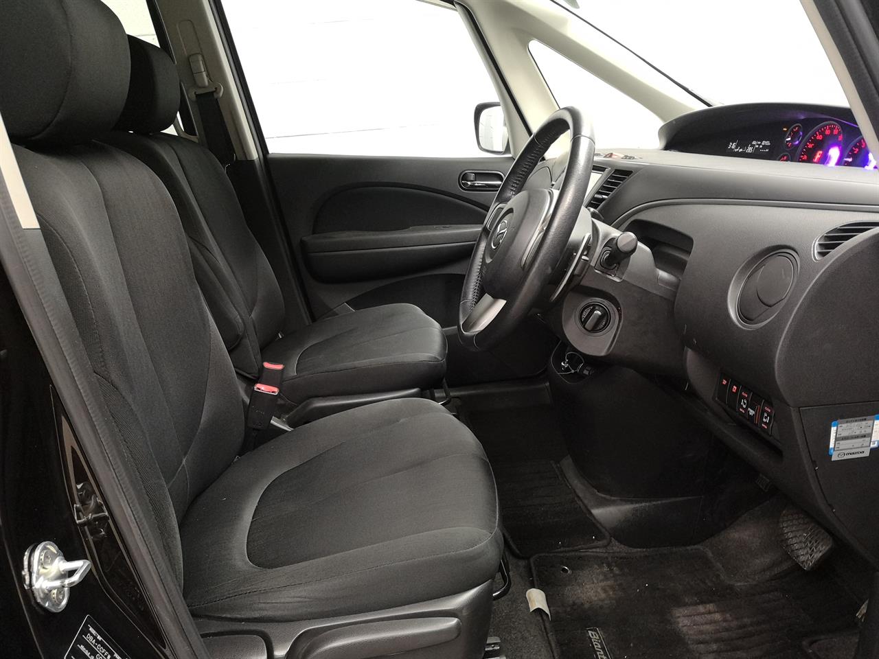 2013 Mazda Biante