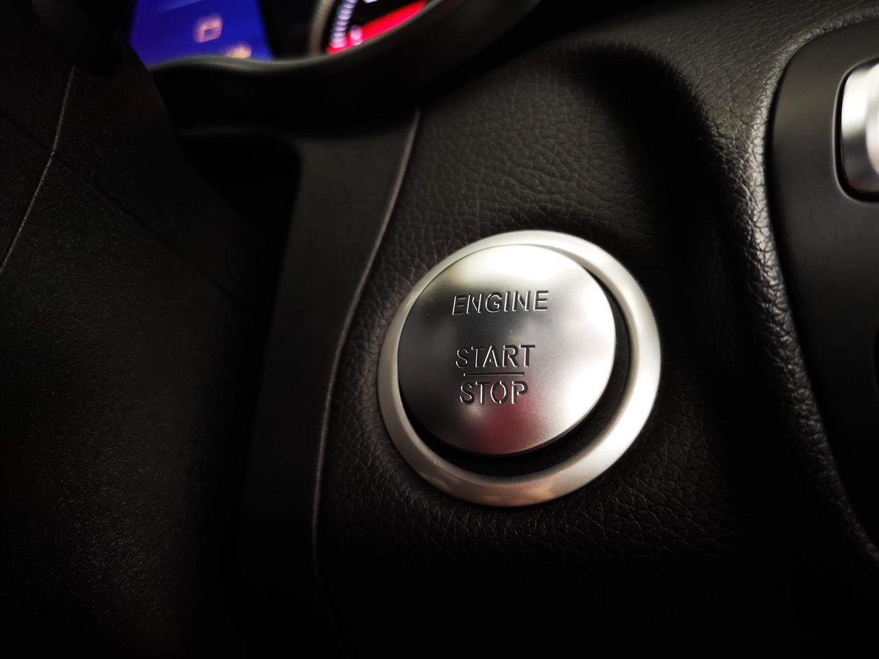 2015 Mercedes-Benz C 200