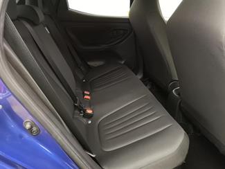 2021 Toyota Yaris - Thumbnail