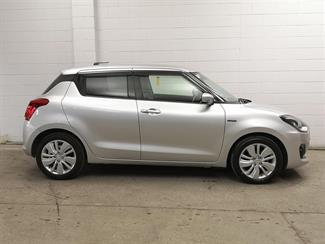 2017 Suzuki Swift - Thumbnail