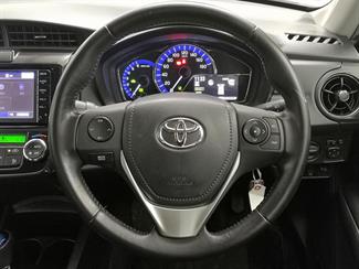 2015 Toyota Corolla - Thumbnail
