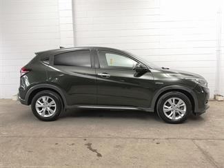 2016 Honda Vezel - Thumbnail