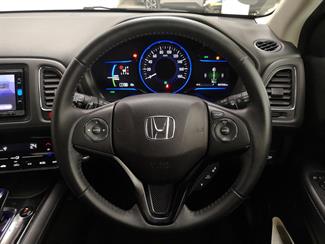 2016 Honda Vezel - Thumbnail