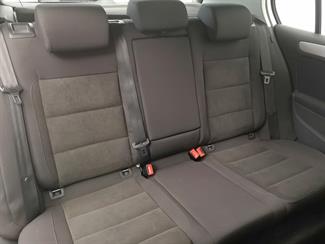 2013 Volkswagen Golf - Thumbnail