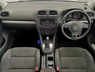 2013 Volkswagen Golf - Thumbnail