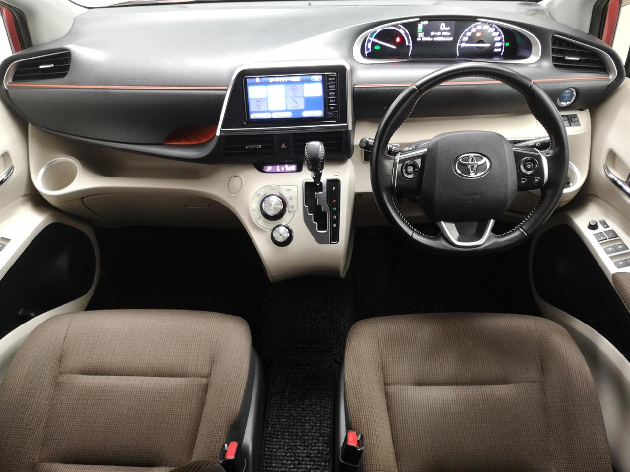 2016 Toyota Sienta