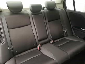 2015 Honda Grace - Thumbnail