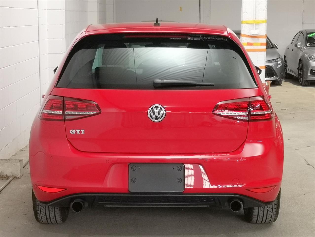 2017 Volkswagen Golf GTI