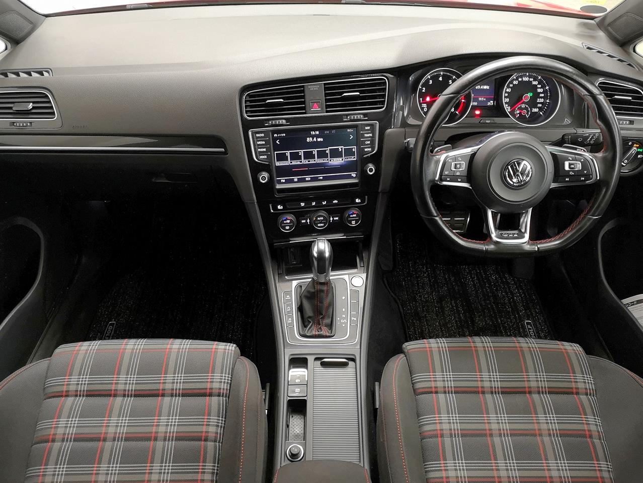 2017 Volkswagen Golf GTI