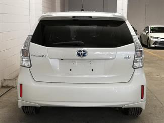 2012 Toyota Prius - Thumbnail