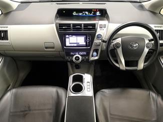 2012 Toyota Prius - Thumbnail