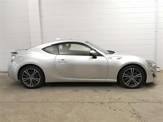 2012 Toyota 86 - Thumbnail