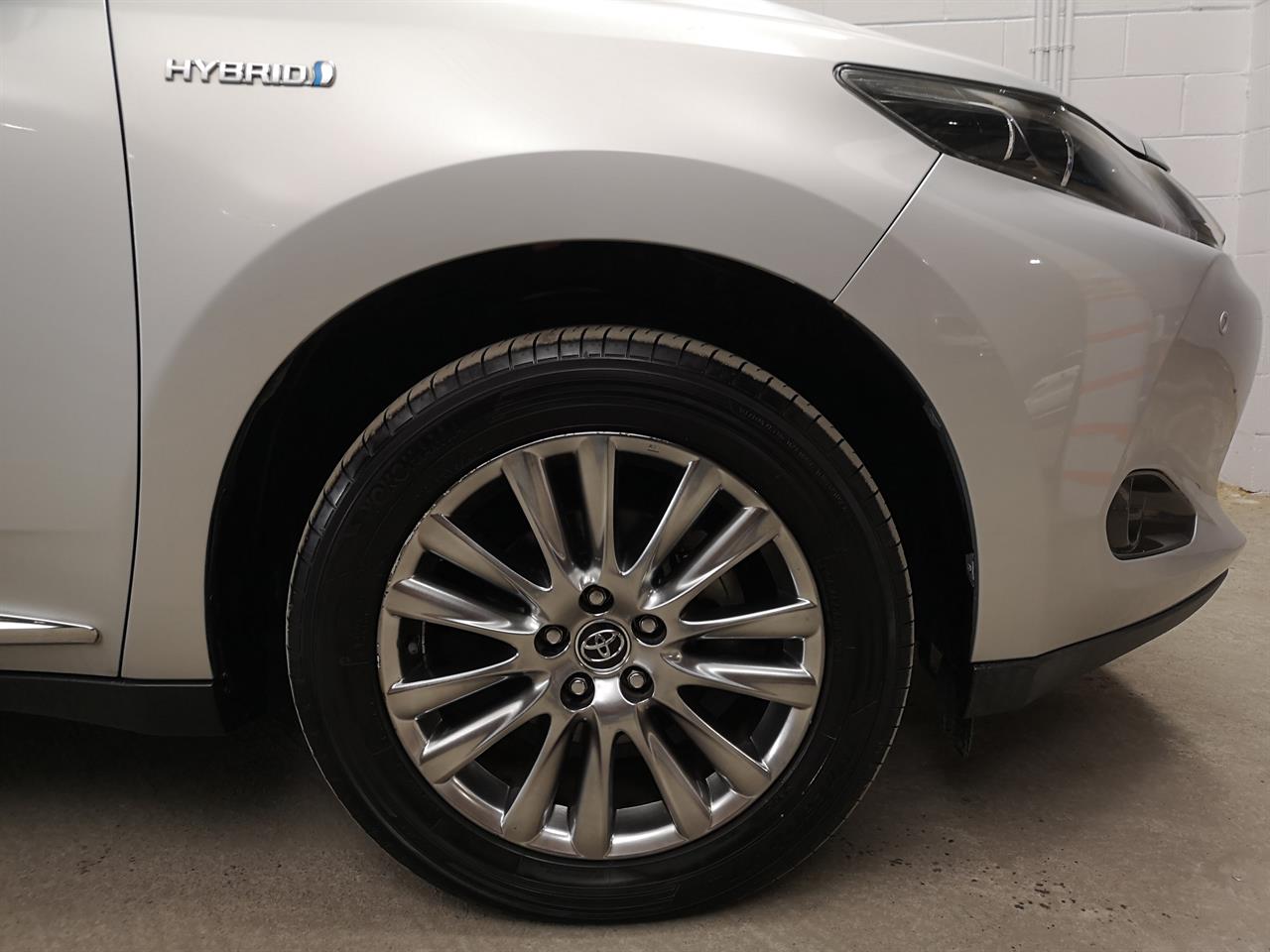 2015 Toyota Harrier