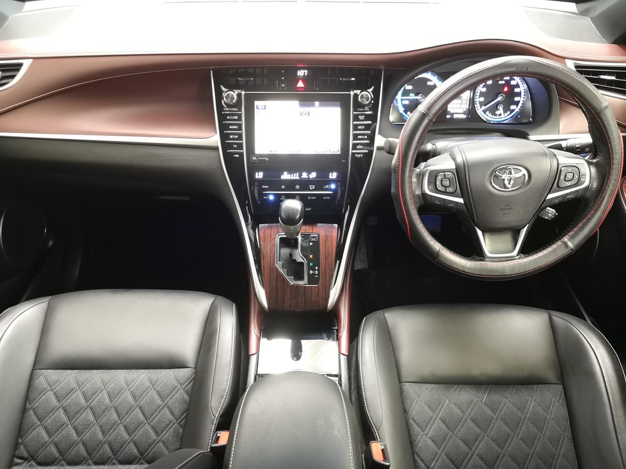 2015 Toyota Harrier