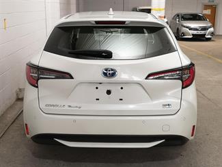 2021 Toyota Corolla - Thumbnail