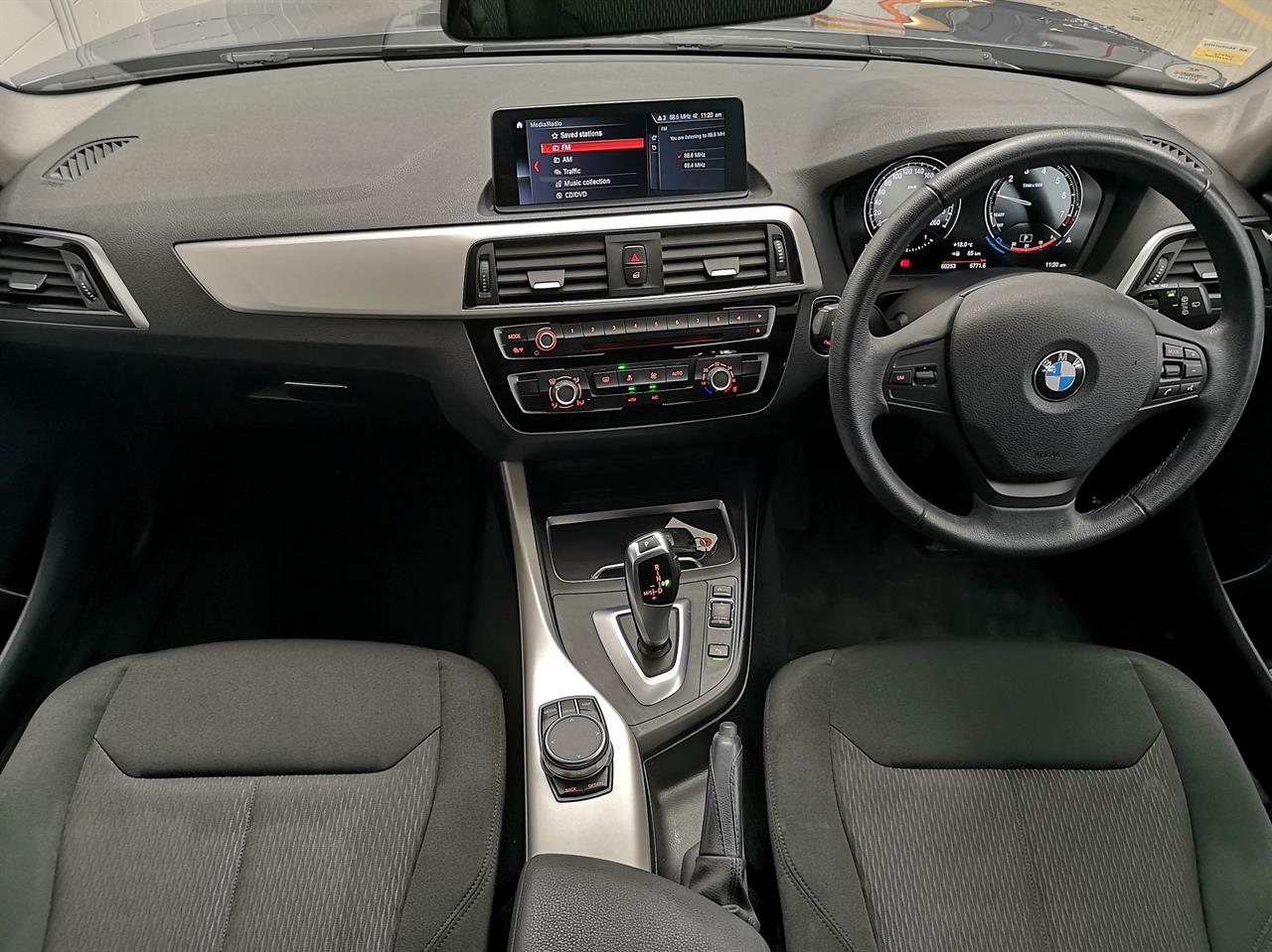 2019 BMW 118I