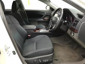 2012 Toyota Mark-X - Thumbnail