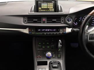 2012 Lexus CT 200H - Thumbnail