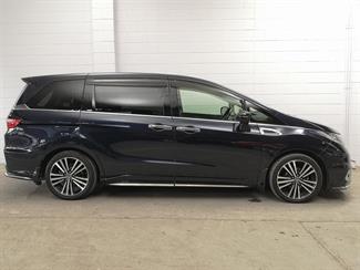 2014 Honda Odyssey - Thumbnail