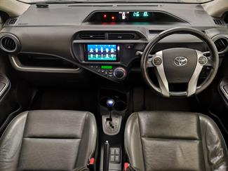 2013 Toyota Aqua - Thumbnail
