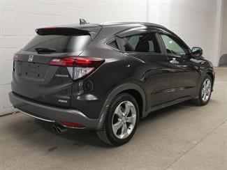 2014 Honda Vezel - Thumbnail