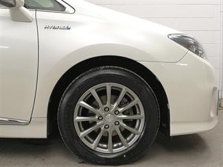 2013 Toyota Sai - Thumbnail