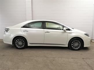 2013 Toyota Sai - Thumbnail