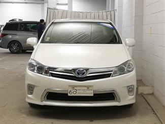 2013 Toyota Sai - Thumbnail