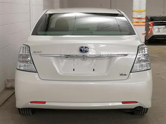 2013 Toyota Sai - Thumbnail