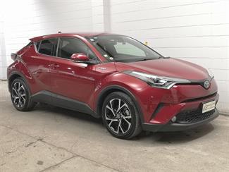 2017 Toyota C-HR - Thumbnail