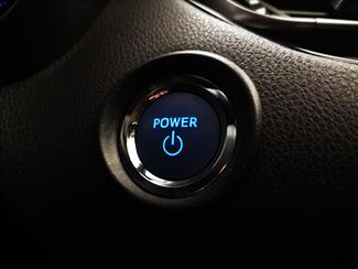2017 Toyota C-HR - Thumbnail