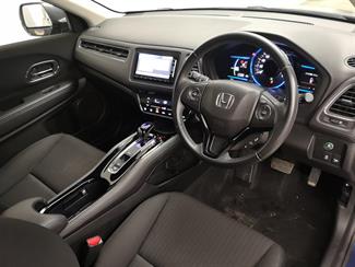 2015 Honda Vezel - Thumbnail